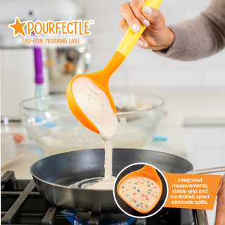Crayola Kidchen™ Mix & Pour Set, 2-Piece Silicone Cooking Utensil Set with Spoontula™ & Pourfectle™